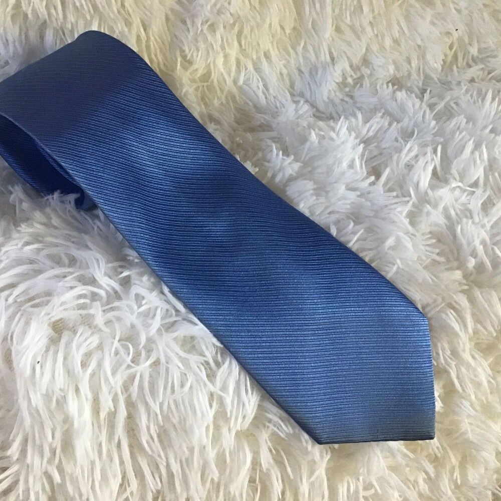 Nautica Neck Tie Blue 3 Inches Wide 100% Silk - Picture 1 of 6